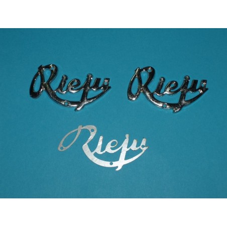 Placas RIEJU - 2 de deposito y 1 de guardabarros trasero